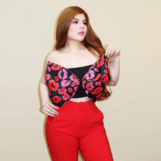 TOP MOÑO GRANDE DE BESOS